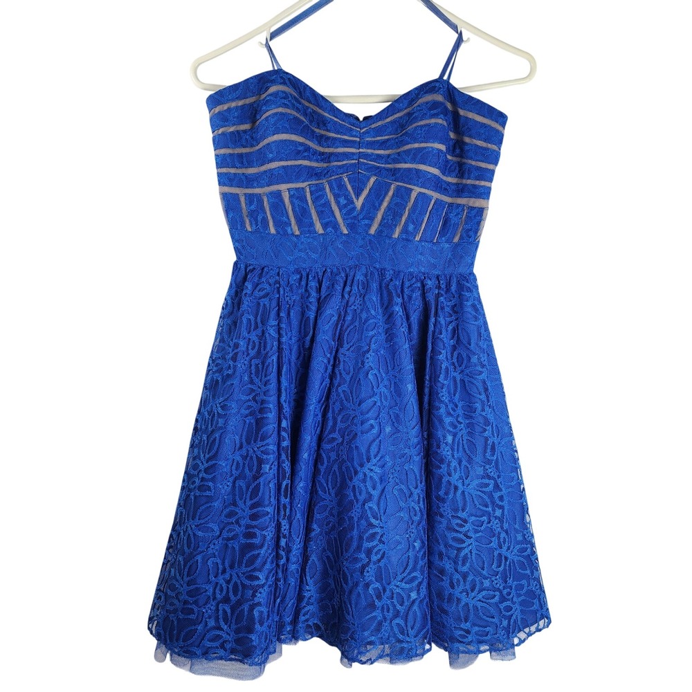 Cache Blue Lace Sweetheart Sleeveless Fit Flare Mini Dress Hoco Event Glam 2